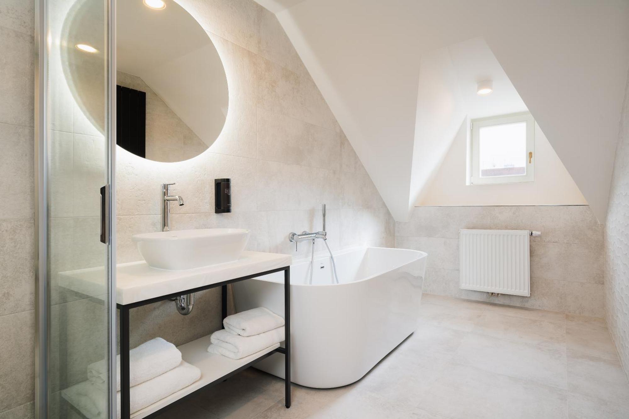 PRÄSIDENTENSUITE mit Blick auf die Prager Burg